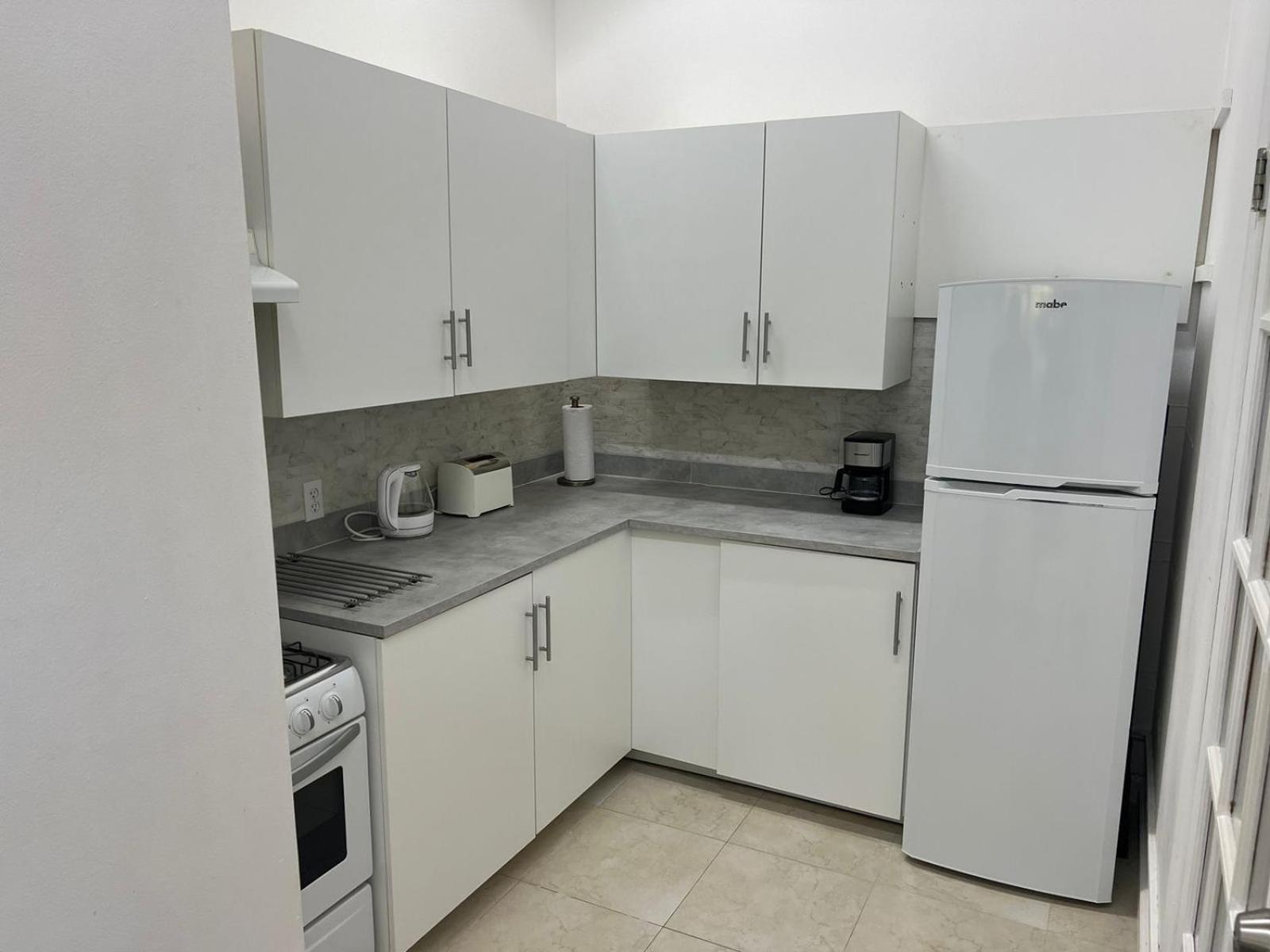 Large Modern Space Cedar Grove Екстер'єр фото